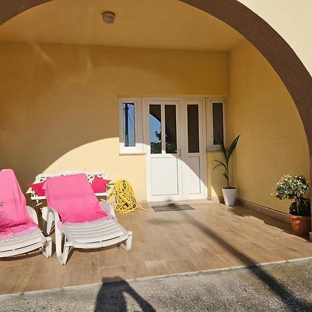Apartmani Sanja Klenovica Zewnętrze zdjęcie